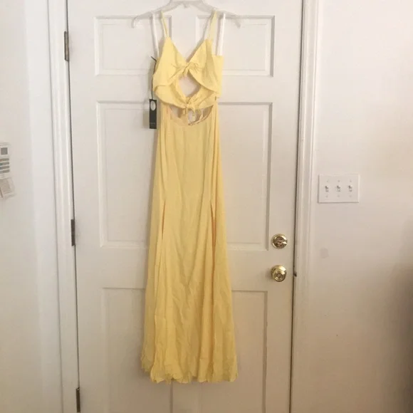 New REVOLVE PRIVACY PLEASE Levant Maxi Dress NWT - Picture 3 of 16